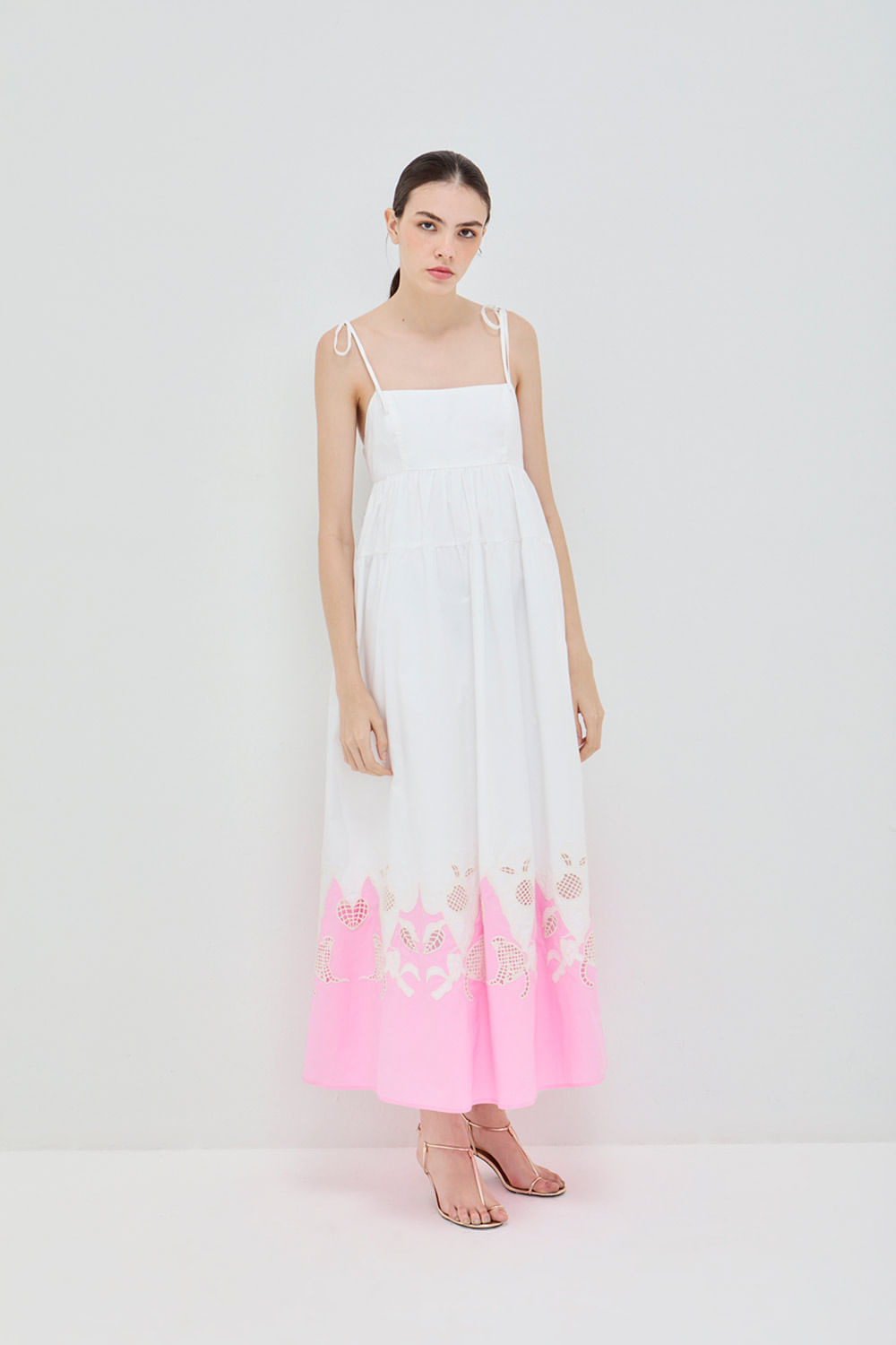 VESTIDO ALICE MACACO BORDADO
