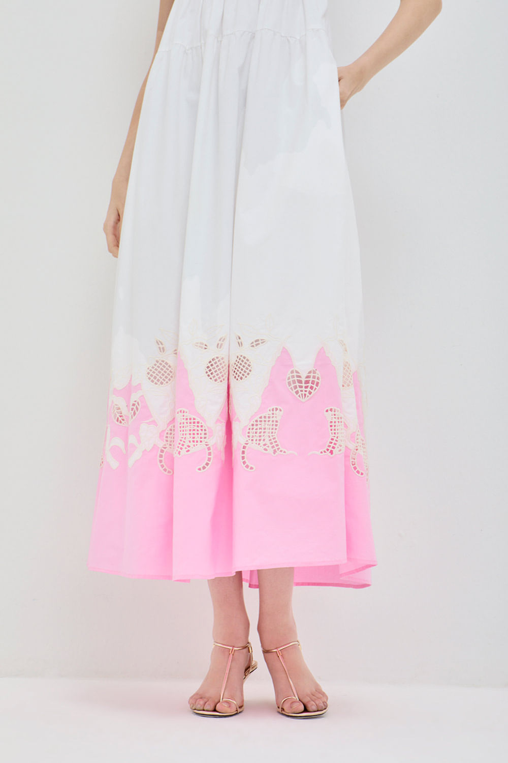 VESTIDO ALICE MACACO BORDADO